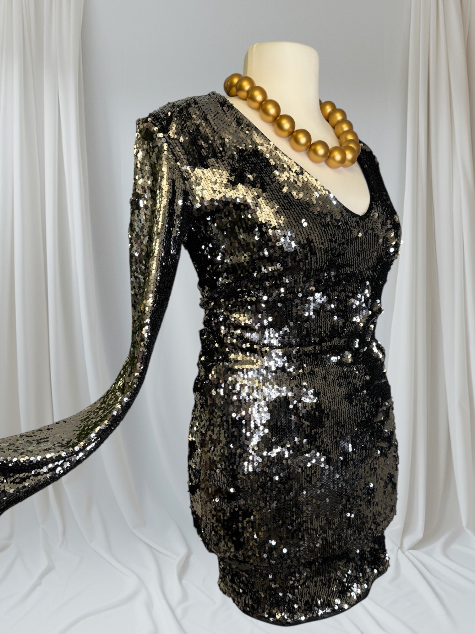 Robe noire pailletée, Taille XS