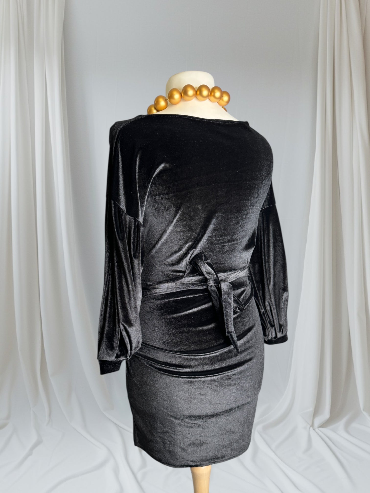 Robe Noire courte, tissu viscose, Taille S