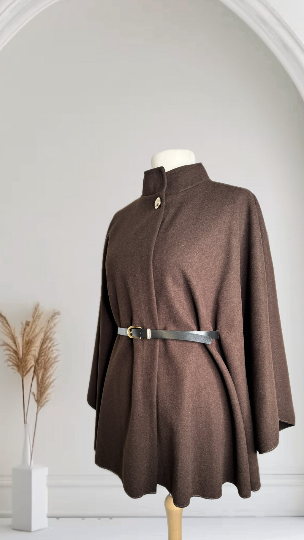 Pancho de femme avec ceinture Taille L-XL couleur Chocolat