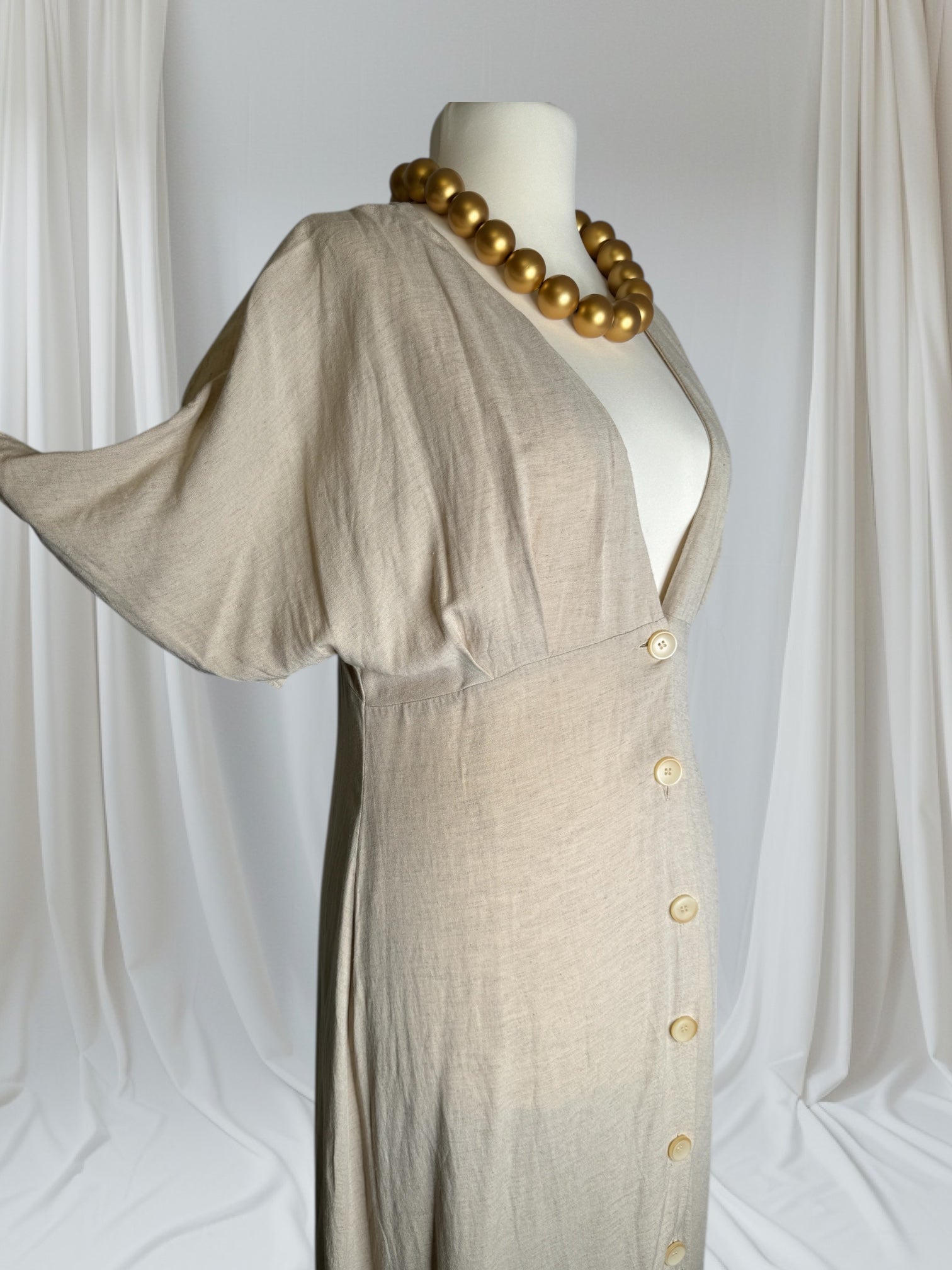 Robe tres elegant, couleur Crème, Taille XL