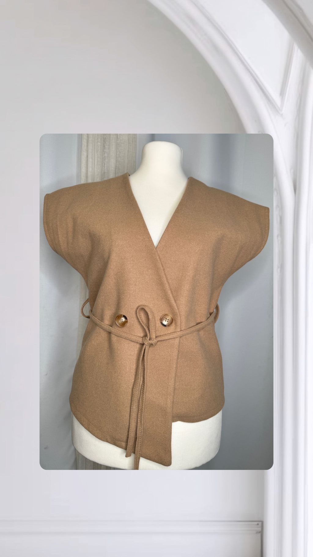 Gilet, couleur beige, Taille L