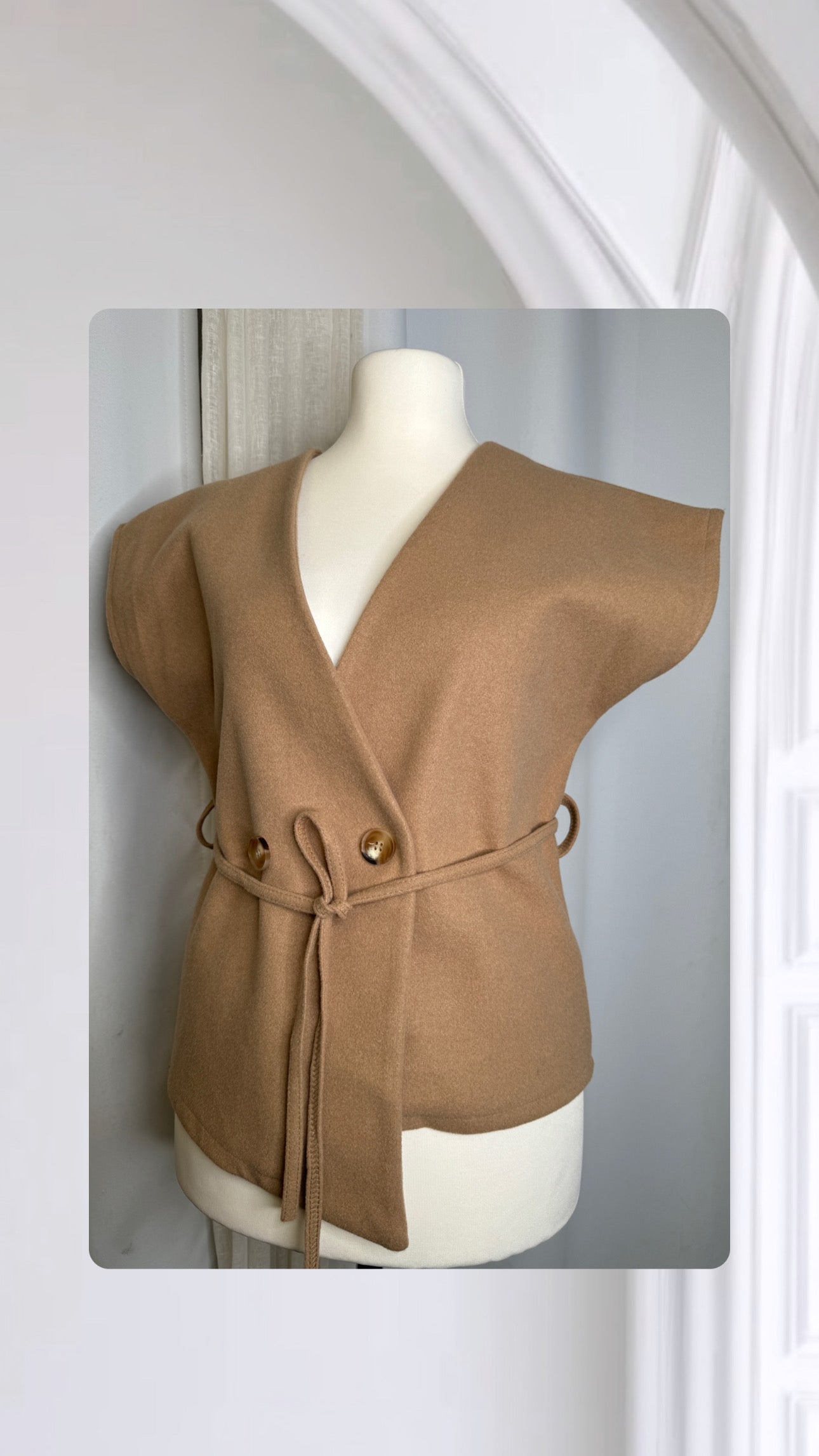 Gilet, couleur beige, Taille L